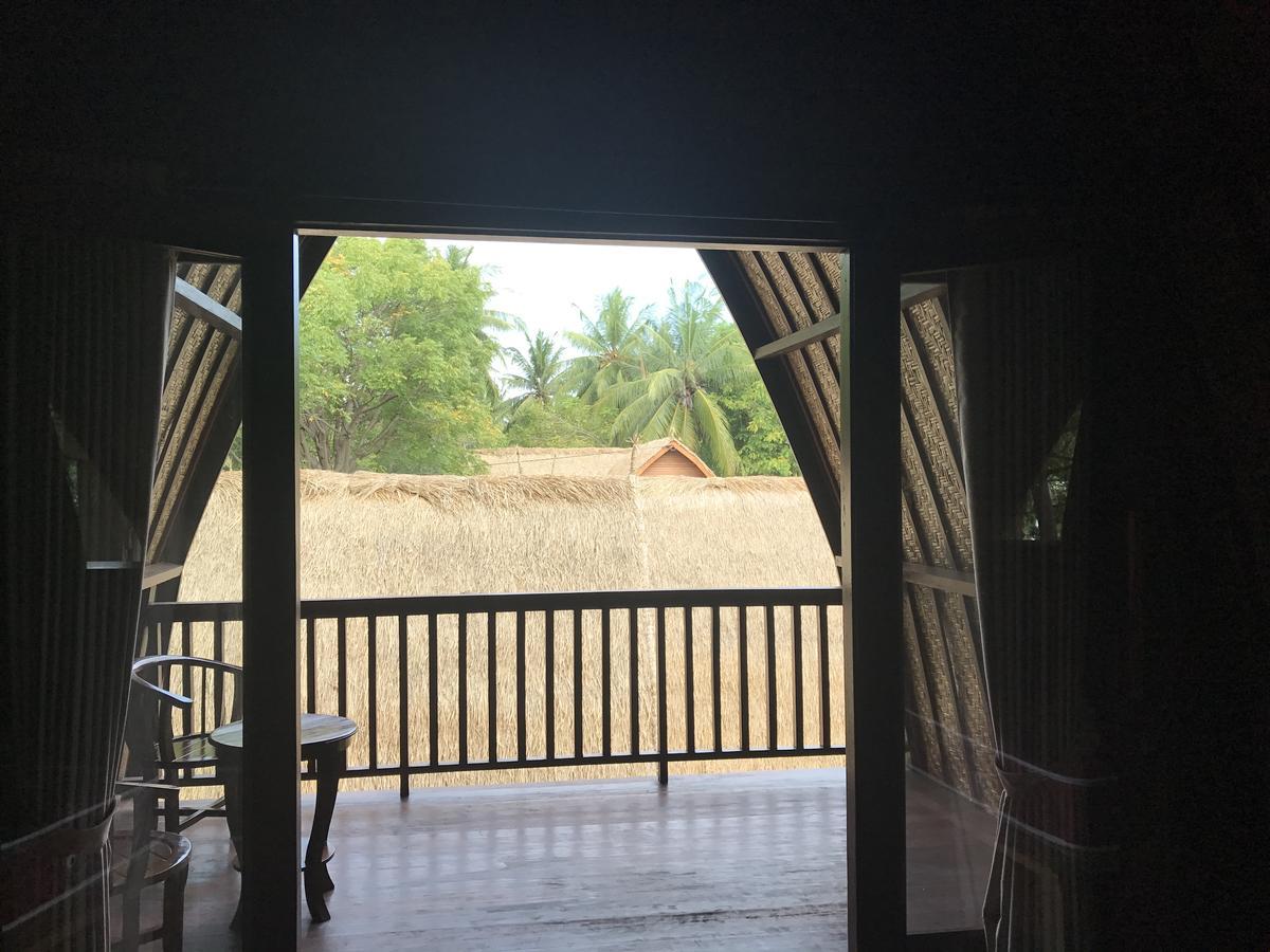 Meno Madia Bungalows Gili Meno Buitenkant foto