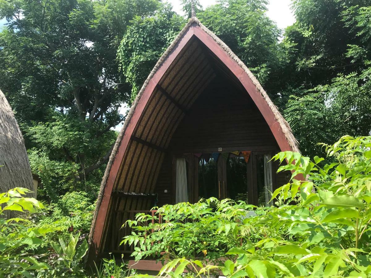Meno Madia Bungalows Gili Meno Buitenkant foto