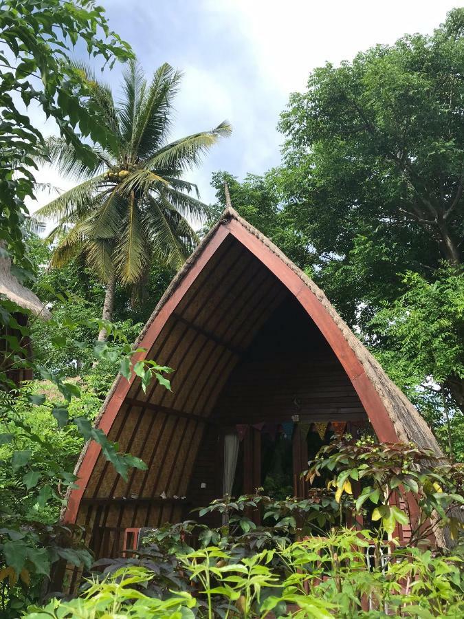 Meno Madia Bungalows Gili Meno Buitenkant foto